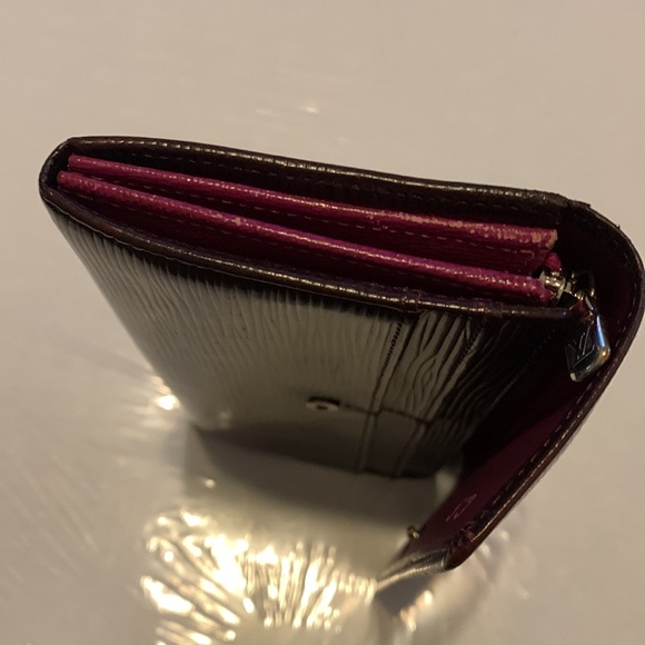 Louis Vuitton Epi long wallet - Picture 4 of 15